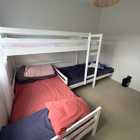 Orewa Homestay Rooms Оукланд Екстериор снимка