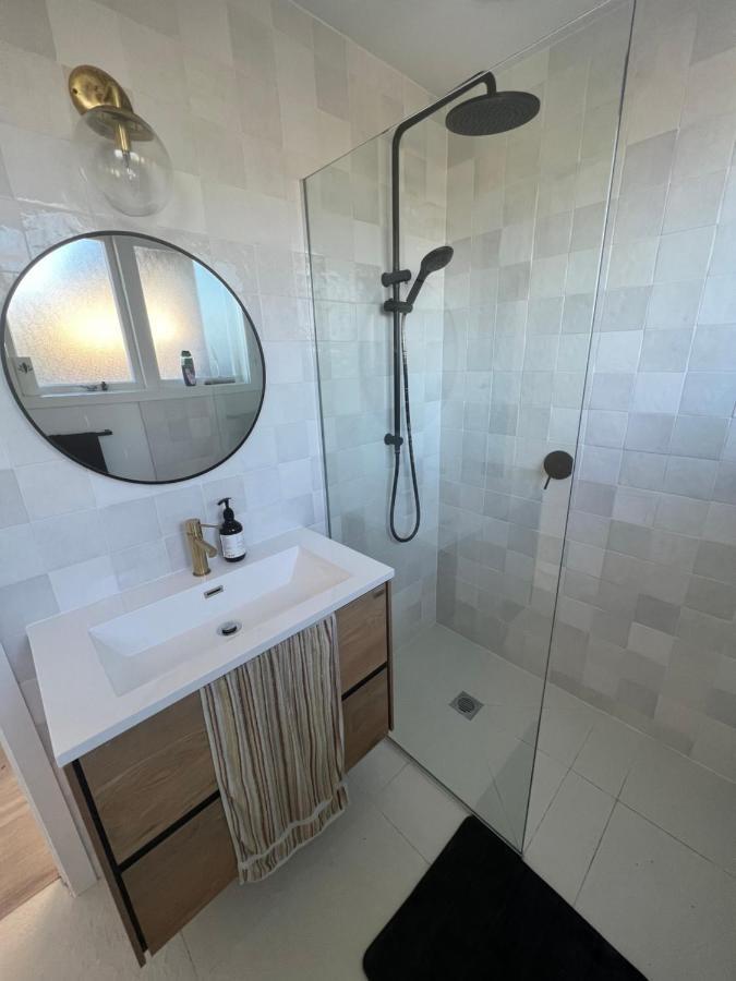 Orewa Homestay Rooms Оукланд Екстериор снимка